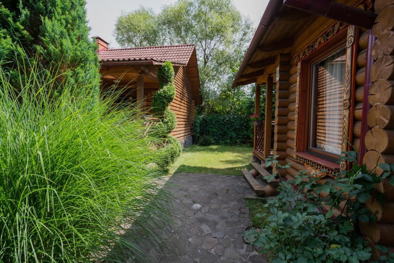 Villa Garden Hotel Солочин Экстерьер фото